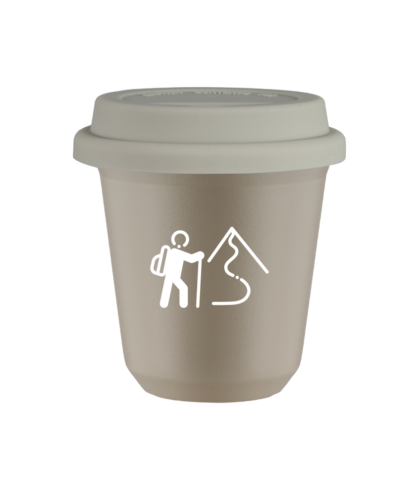 Tasse 150 ml BEIGE "Escalade 2 (blanc)", avec couvercle blanc Tasse 150 ml BEIGE "Escalade 2 (blanc)", avec couvercle blanc