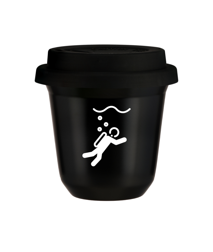 Tasse 80 ml NOIR "Plongée (blanc)", avec couvercle noir Tasse 80 ml NOIR "Plongée (blanc)", avec couvercle noir