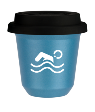 Tasse 80 ml BLEU CLAIR MÉTALLIQUE "Natation (blanc)", avec couvercle noir Tasse 80 ml BLEU CLAIR MÉTALLIQUE "Natation (blanc)", avec couvercle noir
