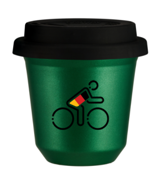 Tasse 150 ml VERT MÉTALLIQUE "Cycliste aux couleurs allemandes", avec couvercle noir Tasse 150 ml VERT MÉTALLIQUE "Cycliste aux couleurs allemandes", avec couvercle noir