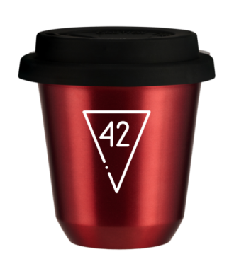 Tasse 150 ml ROUGE MÉTALLIQUE "42 (blanc)", avec couvercle noir Tasse 150 ml ROUGE MÉTALLIQUE "42 (blanc)", avec couvercle noir