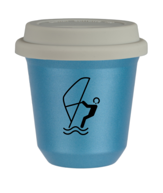Tasse 150 ml BLEU CLAIR MÉTALLIQUE "Sports nautiques", avec couvercle blanc Tasse 150 ml BLEU CLAIR MÉTALLIQUE "Sports nautiques", avec couvercle blanc
