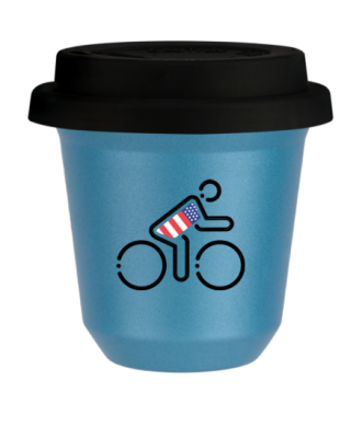 Tasse 150 ml BLEU CLAIR MÉTALLIQUE "Cycliste aux couleurs britanniques", avec couvercle noir Tasse 150 ml BLEU CLAIR MÉTALLIQUE "Cycliste aux couleurs britanniques", avec couvercle noir