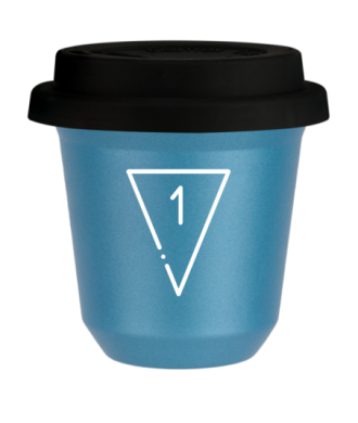 Tasse 150 ml BLEU CLAIR MÉTALLIQUE "1 (blanc)", avec couvercle noir Tasse 150 ml BLEU CLAIR MÉTALLIQUE "1 (blanc)", avec couvercle noir