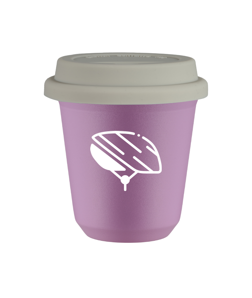 Tasse 150 ml LILAS "Casque (blanc)", avec couvercle blanc Tasse 150 ml LILAS "Casque (blanc)", avec couvercle blanc