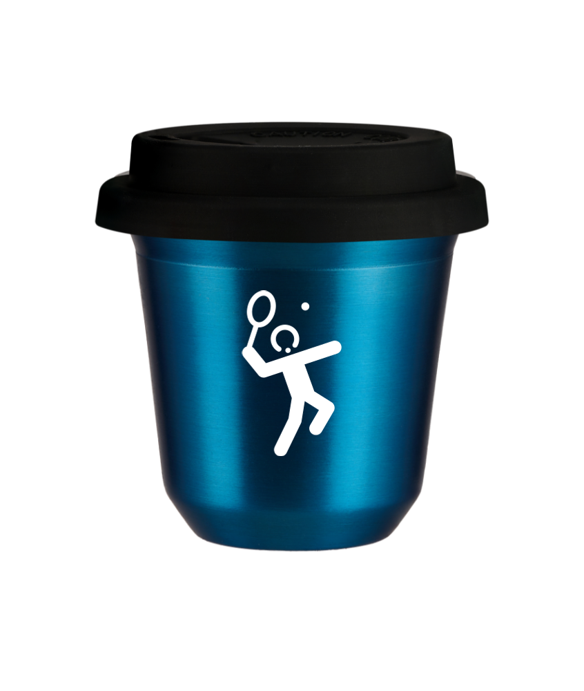 Tasse 240 ml BLEU MÉTALLIQUE "Tennis 2 (blanc)", avec couvercle noir Tasse 240 ml BLEU MÉTALLIQUE "Tennis 2 (blanc)", avec couvercle noir