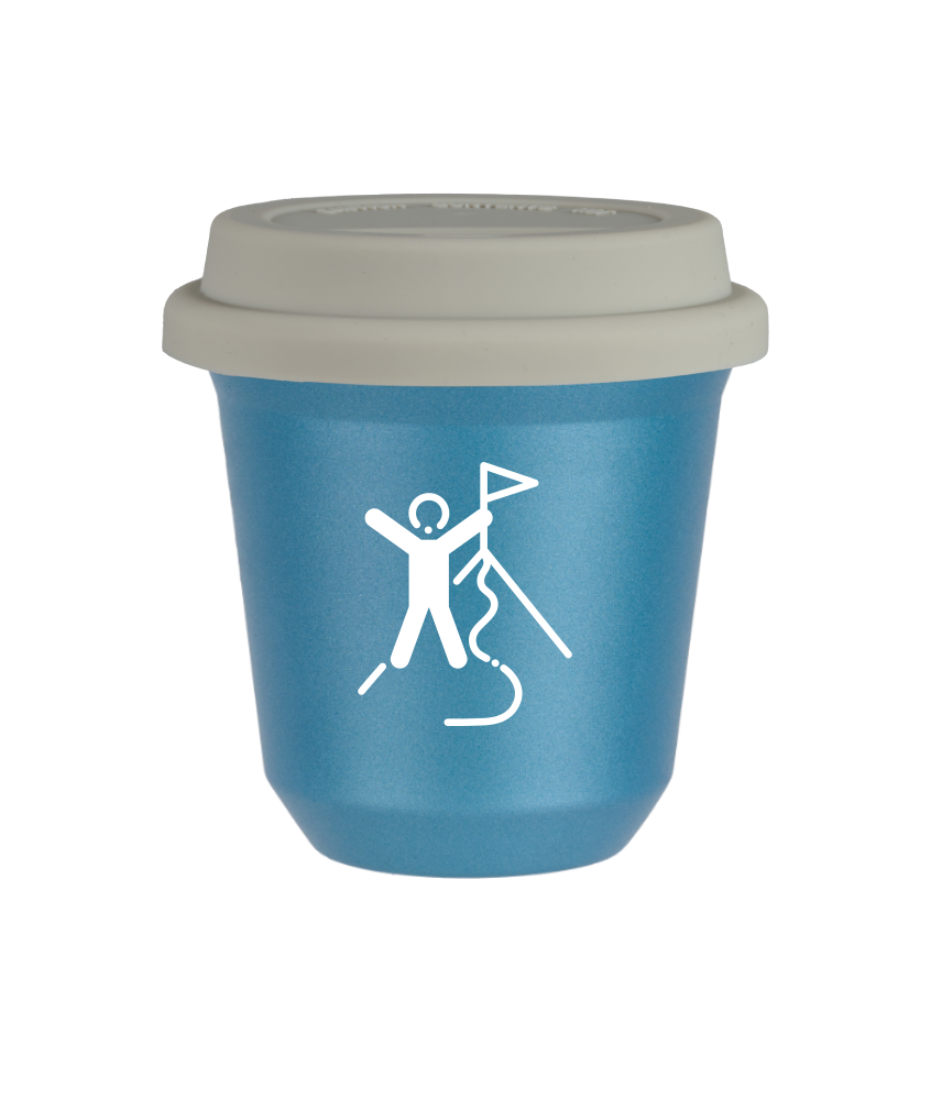 Tasse 240 ml BLEU CLAIR MÉTALLIQUE "Escalade 1 (blanc)", avec couvercle blanc Tasse 240 ml BLEU CLAIR MÉTALLIQUE "Escalade 1 (blanc)", avec couvercle blanc