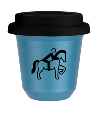 Tasse 240 ml BLEU CLAIR MÉTALLIQUE "Équitation 2", avec couvercle noir Tasse 240 ml BLEU CLAIR MÉTALLIQUE "Équitation 2", avec couvercle noir