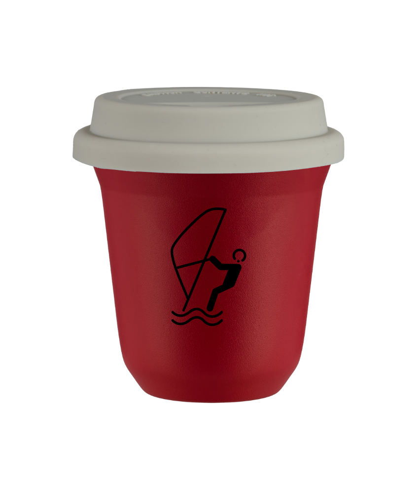 Tasse 240 ml ROUGE "Sports nautiques", avec couvercle blanc Tasse 240 ml ROUGE "Sports nautiques", avec couvercle blanc