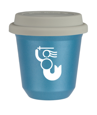 Tasse 80 ml BLEU CLAIR MÉTALLIQUE "WARSZAWSKA SYRENKA (blanc)", avec couvercle blanc Tasse 80 ml BLEU CLAIR MÉTALLIQUE "WARSZAWSKA SYRENKA (blanc)", avec couvercle blanc