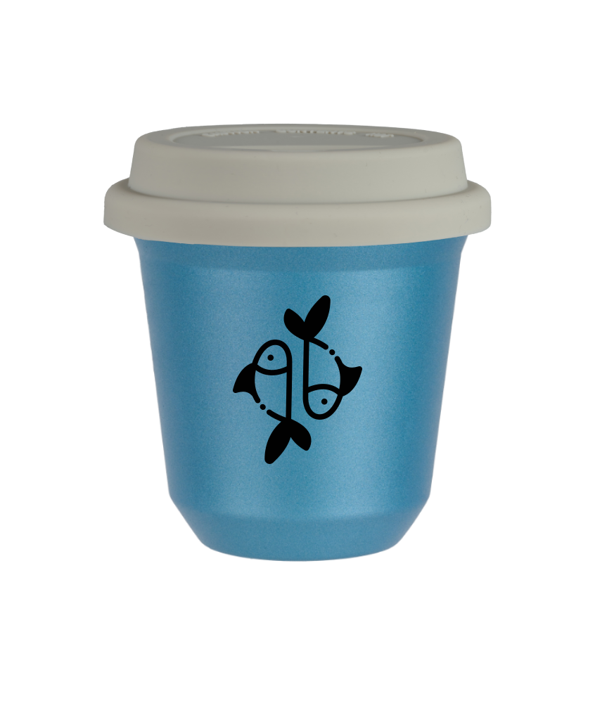 Tasse 80 ml BLEU CLAIR MÉTALLIQUE "Poissons (noir)", avec couvercle blanc Tasse 80 ml BLEU CLAIR MÉTALLIQUE "Poissons (noir)", avec couvercle blanc