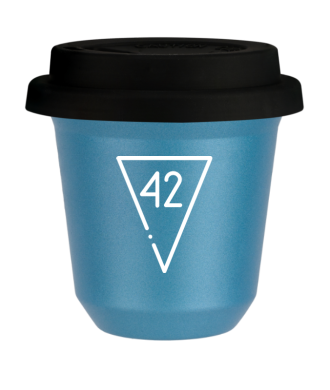 Tasse 80 ml BLEU CLAIR MÉTALLIQUE "42 (blanc)", avec couvercle noir Tasse 80 ml BLEU CLAIR MÉTALLIQUE "42 (blanc)", avec couvercle noir