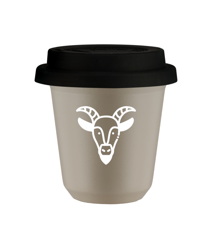 Tasse 240 ml BEIGE "Capricorne (blanc)", avec couvercle noir