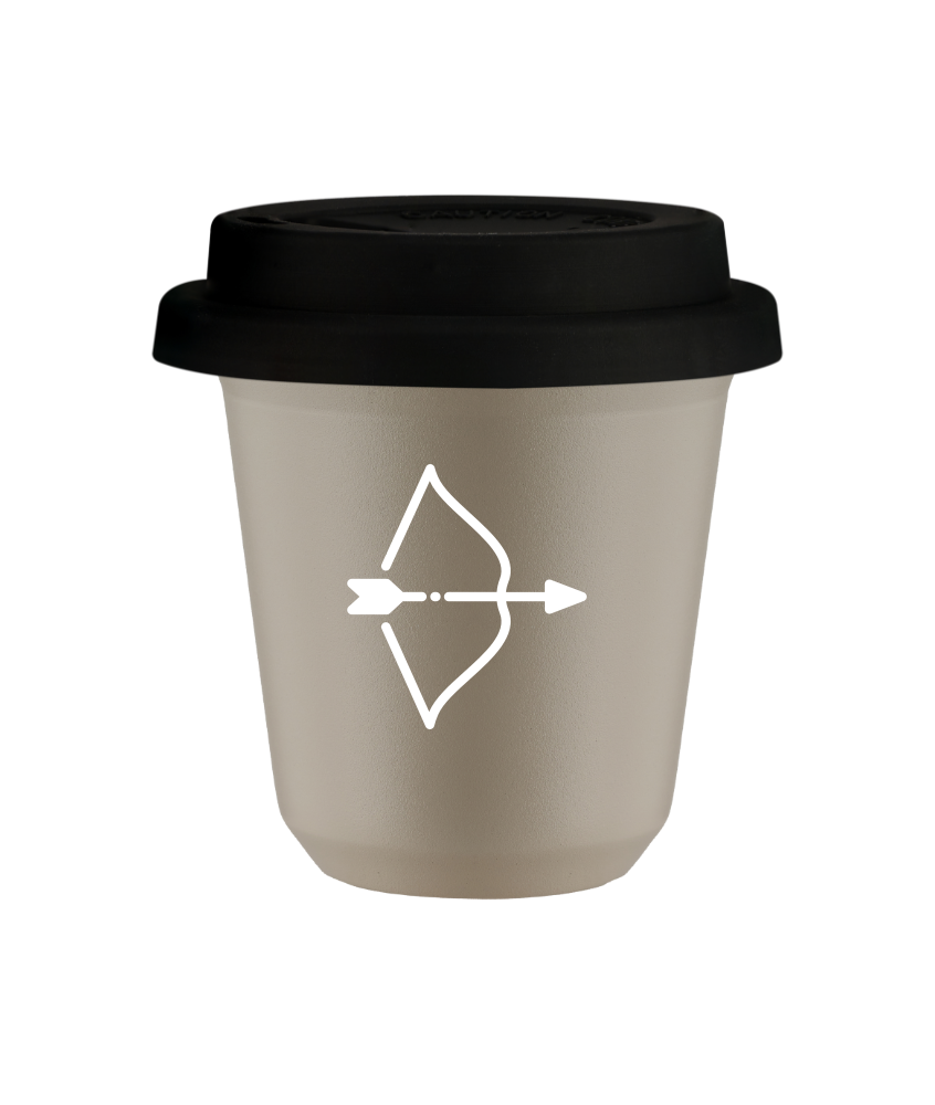 Tasse 150 ml BEIGE "Sagittaire (blanc)", avec couvercle noir Tasse 150 ml BEIGE "Sagittaire (blanc)", avec couvercle noir