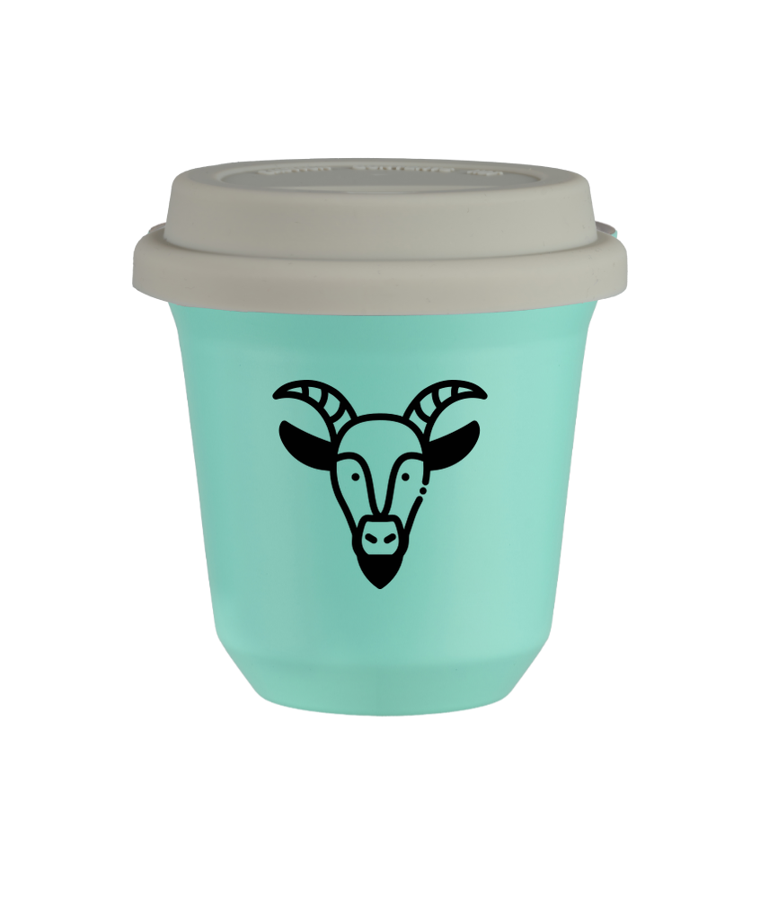 Tasse 240 ml TURQUOISE "Capricorne", avec couvercle blanc Tasse 240 ml TURQUOISE "Capricorne", avec couvercle blanc