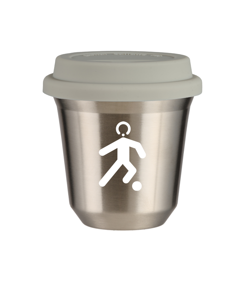 Tasse 240 ml ARGENT "Football (blanc)", avec couvercle blanc Tasse 240 ml ARGENT "Football (blanc)", avec couvercle blanc
