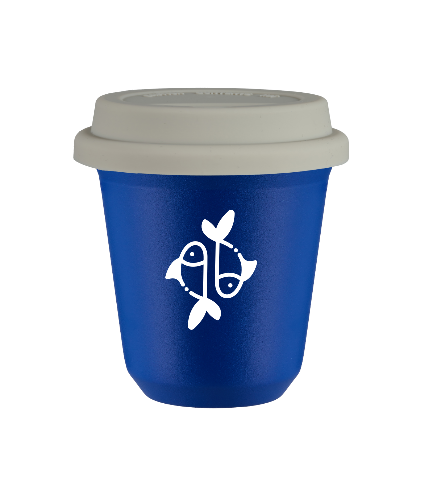 Tasse 240 ml BLEU "Poissons (blanc)", avec couvercle blanc Tasse 240 ml BLEU "Poissons (blanc)", avec couvercle blanc