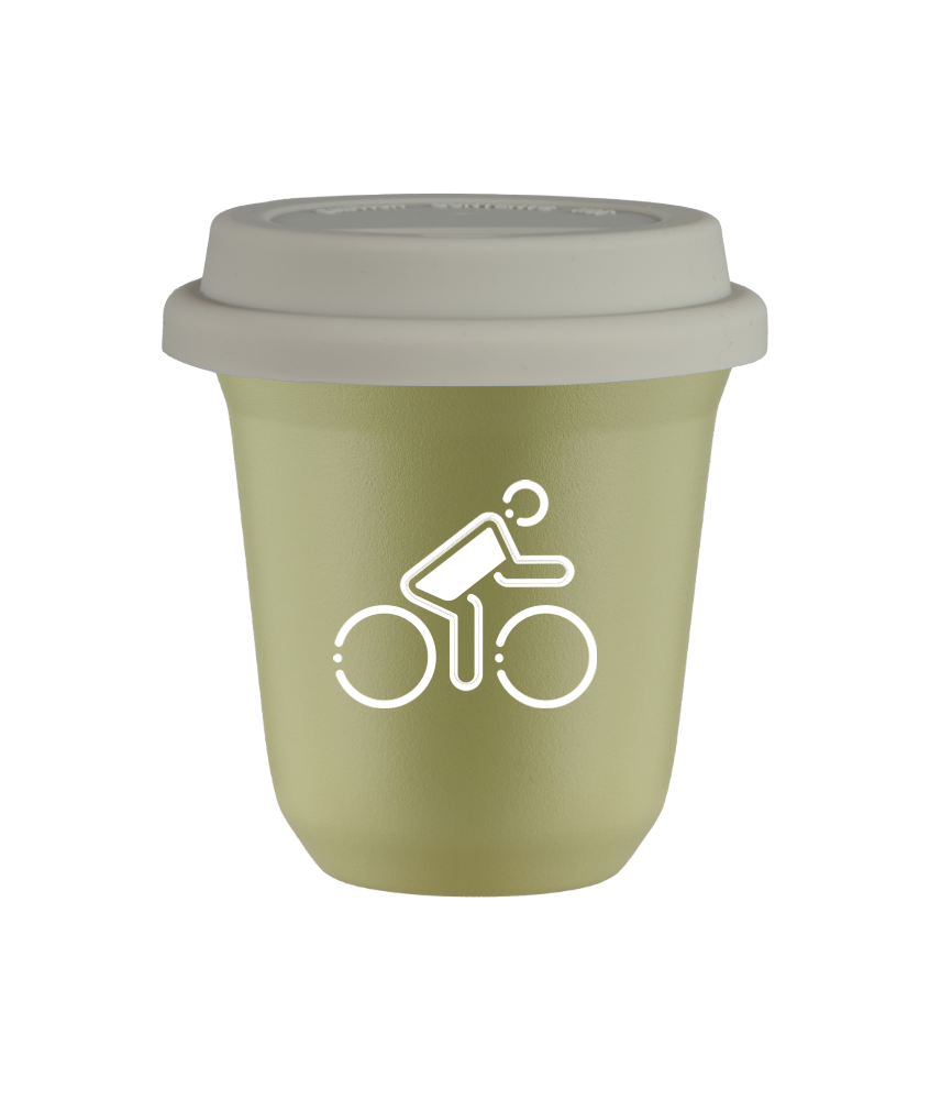 Tasse 240 ml PISTACHE "Cycliste aux couleurs polonaises (blanc)", avec couvercle blanc Tasse 240 ml PISTACHE "Cycliste aux couleurs polonaises (blanc)", avec couvercle blanc