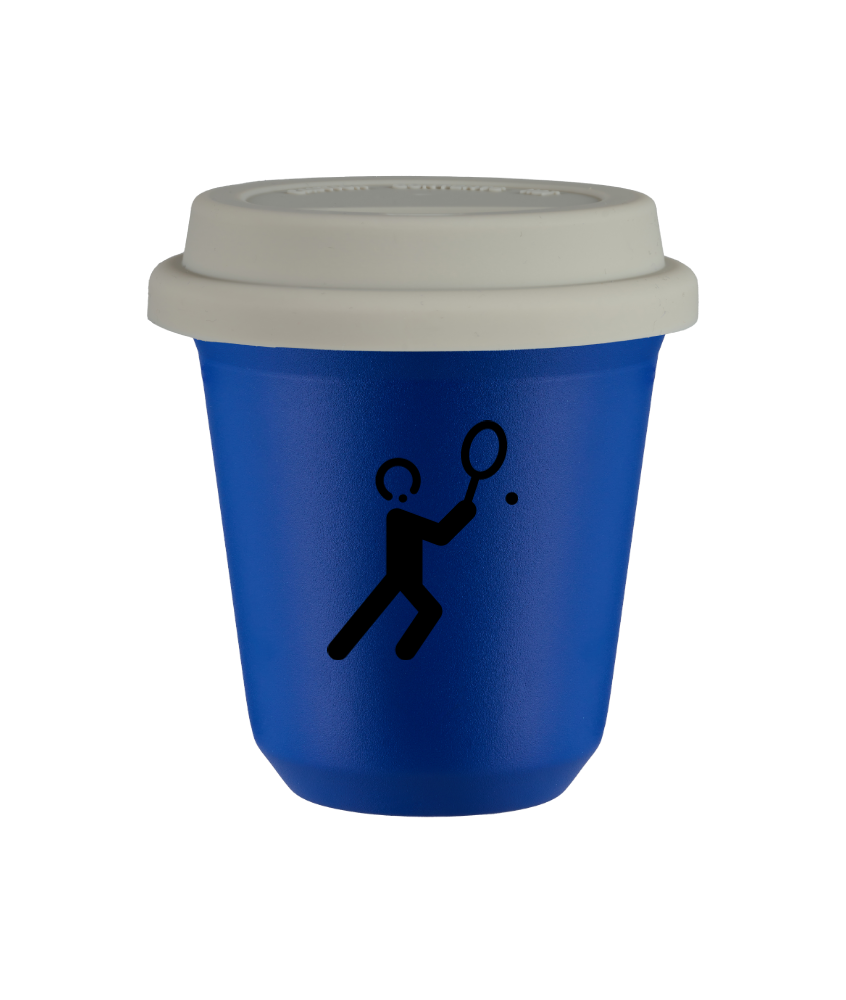 Tasse 240 ml BLEU "Tennis 1", avec couvercle blanc Tasse 240 ml BLEU "Tennis 1", avec couvercle blanc