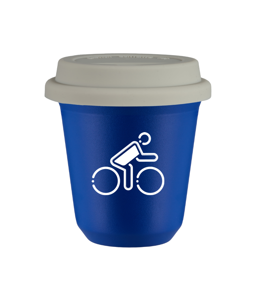 Tasse 240 ml BLEU "Cycliste aux couleurs polonaises (blanc)", avec couvercle blanc Tasse 240 ml BLEU "Cycliste aux couleurs polonaises (blanc)", avec couvercle blanc