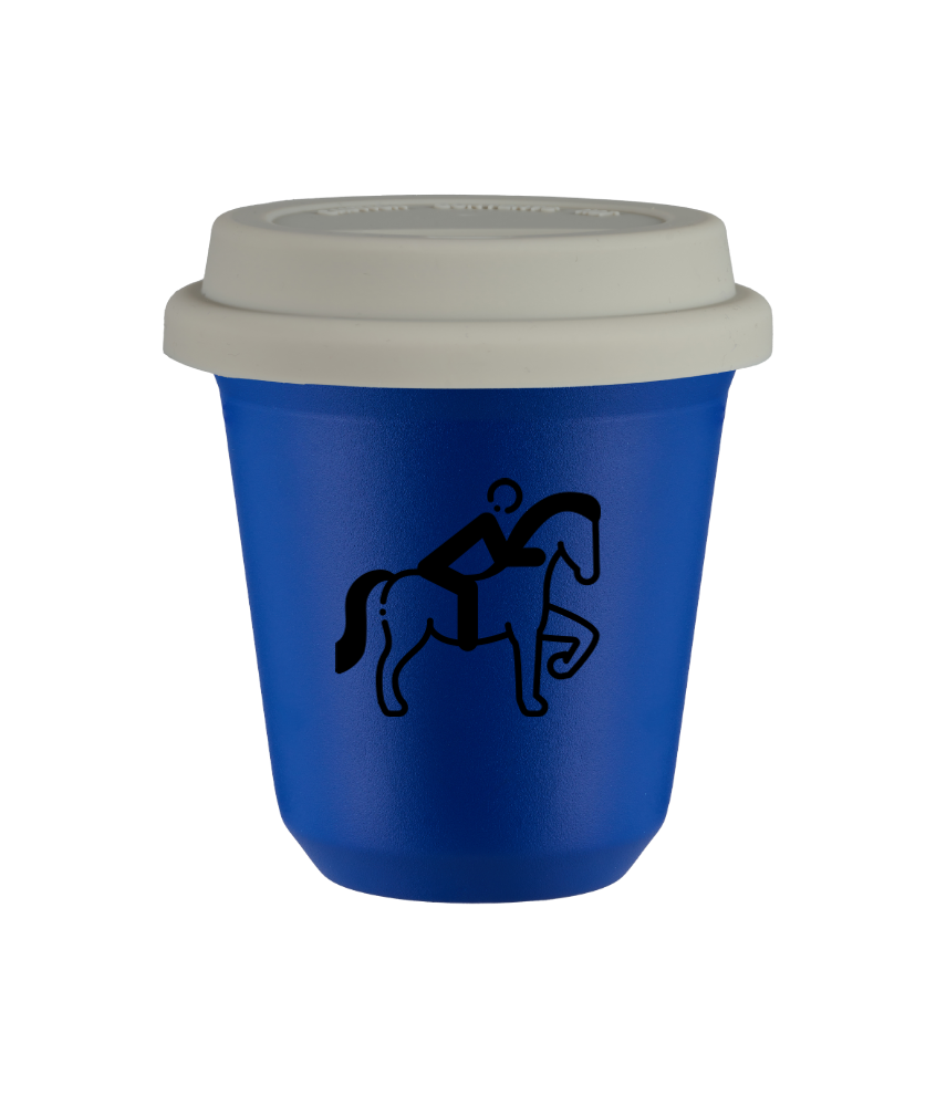 Tasse 240 ml BLEU "Équitation 2", avec couvercle blanc Tasse 240 ml BLEU "Équitation 2", avec couvercle blanc