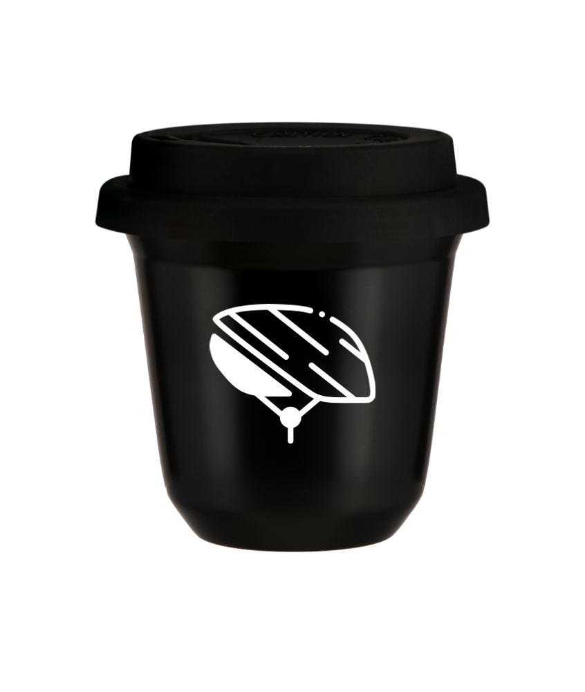 Tasse 240 ml NOIR "Casque (blanc)", avec couvercle noir Tasse 240 ml NOIR "Casque (blanc)", avec couvercle noir