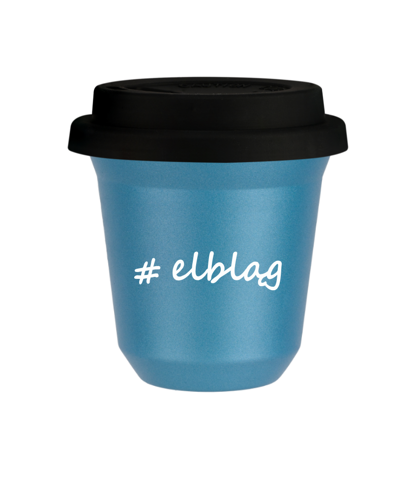 Tasse 240 ml BLEU CLAIR MÉTALLIQUE "Elbląg", avec couvercle noir Tasse 240 ml BLEU CLAIR MÉTALLIQUE "Elbląg", avec couvercle noir