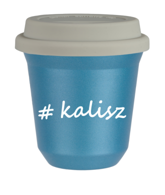 Tasse 240 ml BLEU CLAIR MÉTALLIQUE "Kalisz", avec couvercle blanc Tasse 240 ml BLEU CLAIR MÉTALLIQUE "Kalisz", avec couvercle blanc