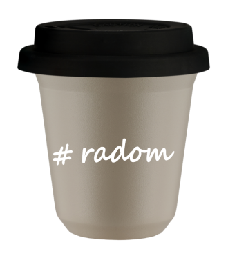 Tasse 240 ml BEIGE "Radom", avec couvercle noir Tasse 240 ml BEIGE "Radom", avec couvercle noir