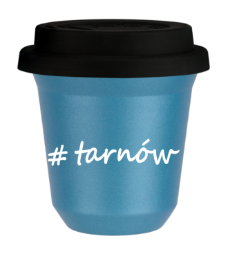 Tasse 240 ml BLEU CLAIR MÉTALLIQUE "Tarnów", avec couvercle noir Tasse 240 ml BLEU CLAIR MÉTALLIQUE "Tarnów", avec couvercle noir