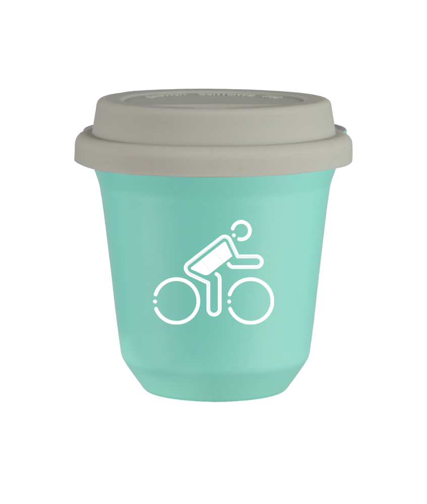 Tasse 150 ml TURQUOISE "Cycliste aux couleurs allemandes (blanc)", avec couvercle blanc