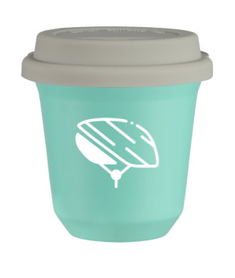Tasse 150 ml TURQUOISE "Casque (blanc)", avec couvercle blanc Tasse 150 ml TURQUOISE "Casque (blanc)", avec couvercle blanc