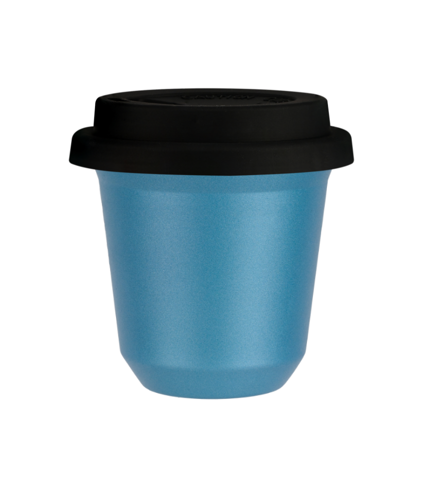 Tasse 150 ml BLEU CLAIR MÉTALLIQUE, avec couvercle noir