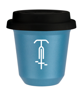 Tasse 150 ml BLEU CLAIR MÉTALLIQUE "Cyclisme 1 (blanc)", avec couvercle noir Tasse 150 ml BLEU CLAIR MÉTALLIQUE "Cyclisme 1 (blanc)", avec couvercle noir