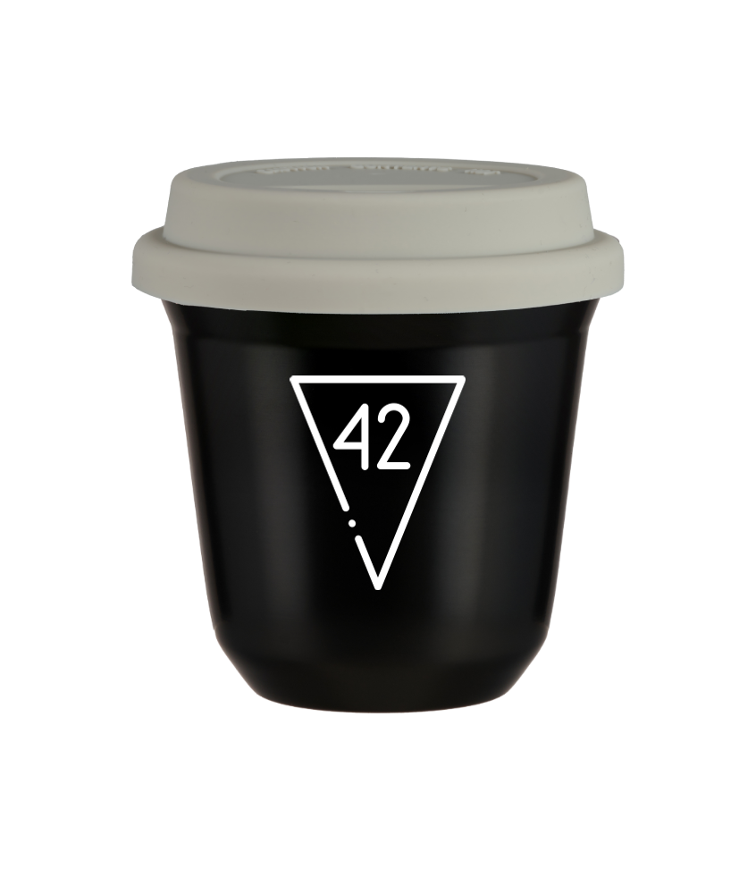 Tasse 80 ml NOIR "42 (blanc)", avec couvercle blanc Tasse 80 ml NOIR "42 (blanc)", avec couvercle blanc