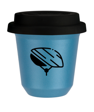 Tasse 150 ml BLEU CLAIR MÉTALLIQUE "Casque", avec couvercle noir Tasse 150 ml BLEU CLAIR MÉTALLIQUE "Casque", avec couvercle noir